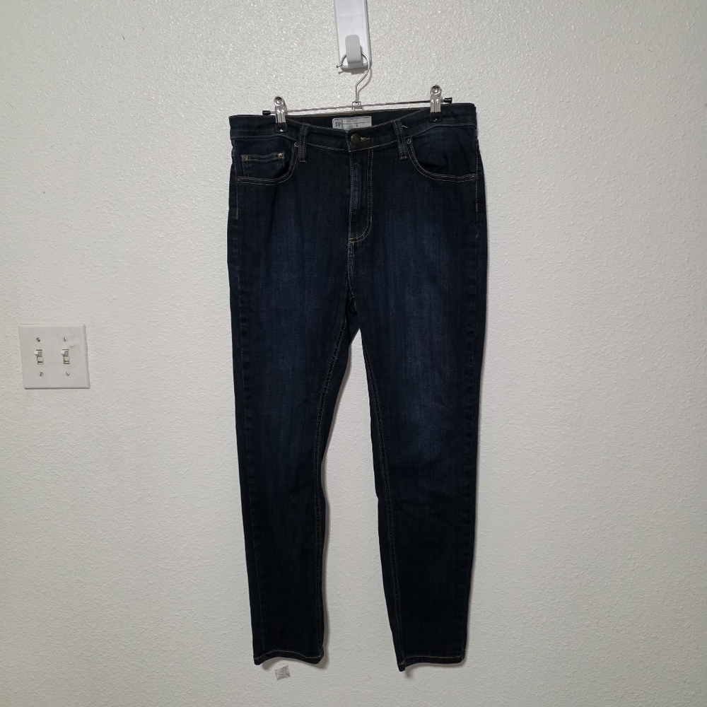FREE PEOPLE SKINNY JEANS SIZE 30
